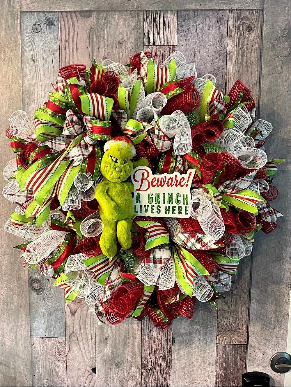 26” Handmade Christmas Grinch Holiday Wreath Green & Red Like New